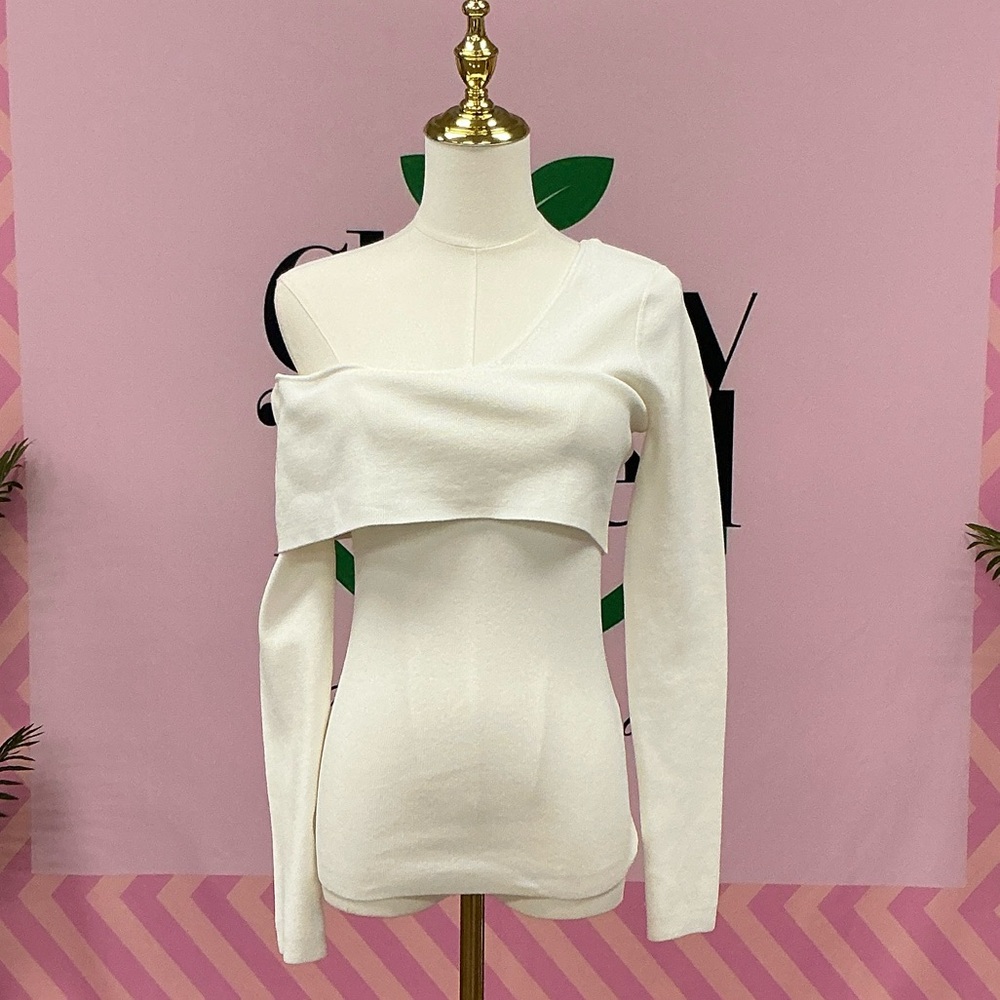 Elie Tahari White Asymmetrical One-Shoulder Knit Top